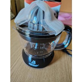   Eisenbach Professional EB3005 típusú, 0,7 literes űrtartalmú és 40 W teljesítményű elektromos gyümölcsprés