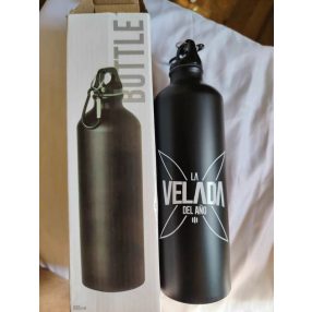 800 ml fekete kulacs