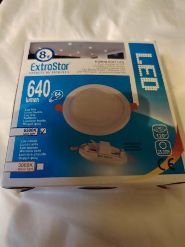 Extrastar 8W led lámpatest