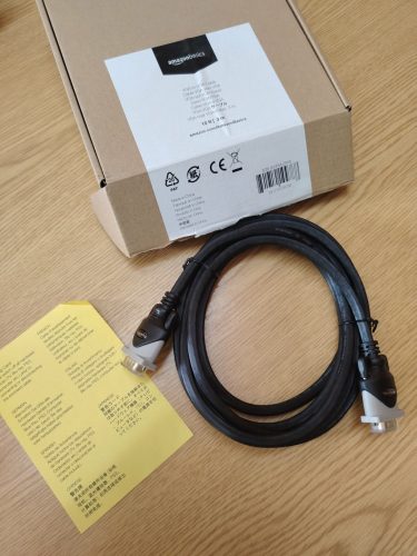 3 m hosszú, VGA-VGA kábel (VGA to VGA Cable)